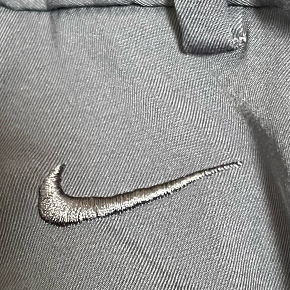 Nike Dri-Fit Men’s Navy Blue Golf Shorts. Size 38 - Picture 6 of 7